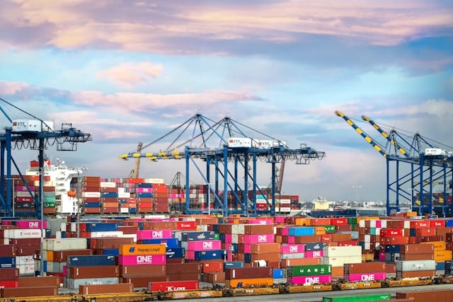 5 Ventajas del Cross Docking para optimizar tu cadena de suministro 5 Ventajas del Cross Docking para optimizar tu cadena de suministro