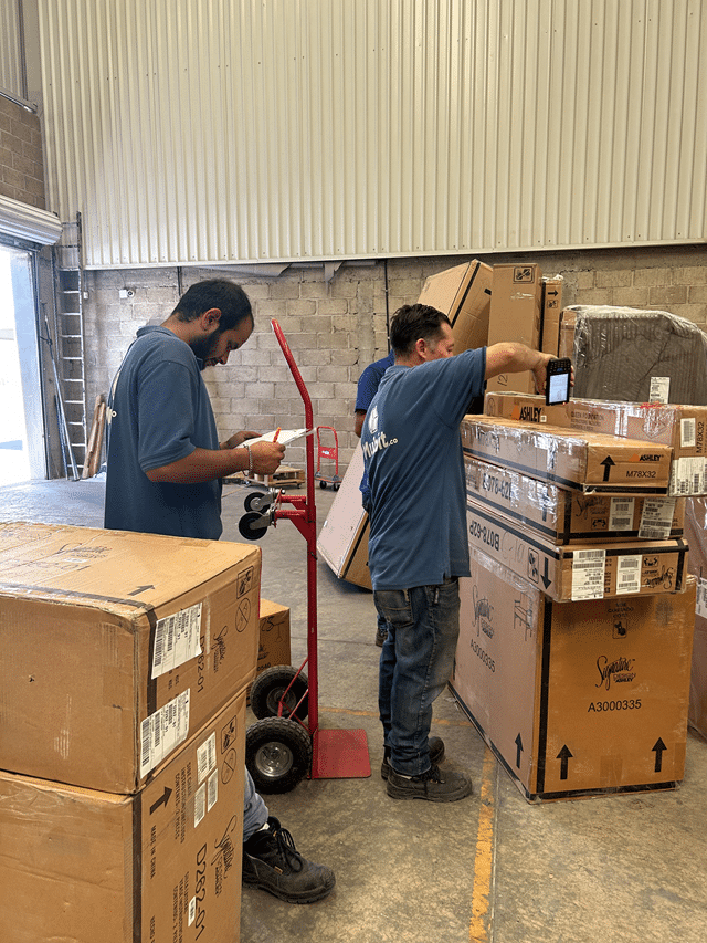 4 Ventajas de Contratar Empresas de Almacenamiento en 2026 4 Ventajas de Contratar Empresas de Almacenamiento en 2026